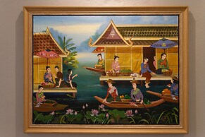 Hostel One Art & Gallery