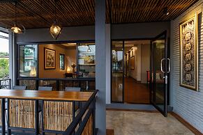 Hostel One Art & Gallery