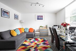 Malone Crescent Apartment