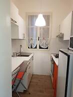 Grimaldi Apartments - Petit Maison