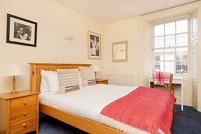 JOIVY Thistle Street - Heart of the City 2-bedroom Apt