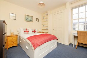 JOIVY Thistle Street - Heart of the City 2-bedroom Apt