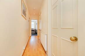 JOIVY Thistle Street - Heart of the City 2-bedroom Apt