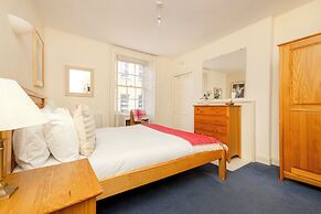 JOIVY Thistle Street - Heart of the City 2-bedroom Apt