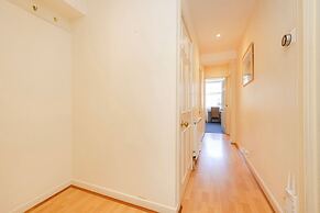 JOIVY Thistle Street - Heart of the City 2-bedroom Apt