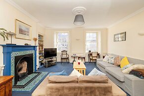 JOIVY Thistle Street - Heart of the City 2-bedroom Apt