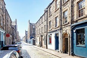 JOIVY Thistle Street - Heart of the City 2-bedroom Apt