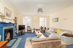 JOIVY Thistle Street - Heart of the City 2-bedroom Apt