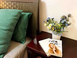 Splendiferous Apartment - Wang Jing