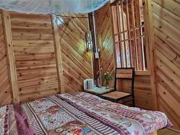 Lenh Family House - Hostel