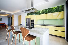 Luxury Hillside Residence at Bangtao