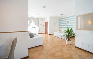 Bluelake Inn - Ostello