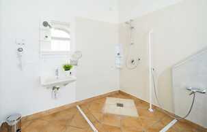 Bluelake Inn - Ostello