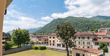 Bluelake Inn - Ostello