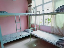 Fenghuang Long Time No See Hostel