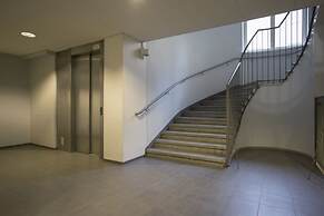 2ndhomes 2BR Penthouse with Balcony and Sauna