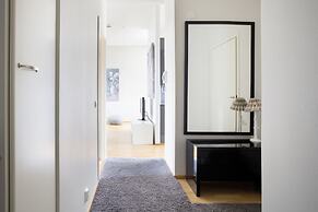 2ndhomes 2BR Penthouse with Balcony and Sauna