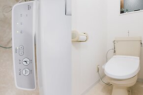 AFP Shimanouchi J Apartment