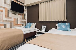 AFP Shimanouchi J Apartment