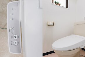 AFP Shimanouchi J Apartment