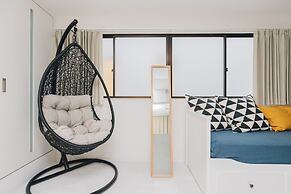 Higobashi AFP Luxury Apartment