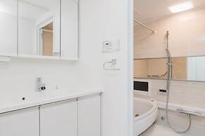 Higobashi AFP Luxury Apartment