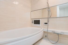 Higobashi AFP Luxury Apartment