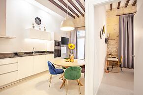 MyFlats Luxury Downtown