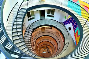 MyFlats Luxury Downtown