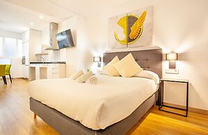 MyFlats Luxury Downtown