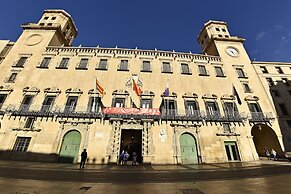 MyFlats Luxury Downtown