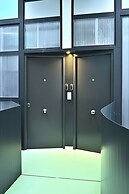 MyFlats Luxury Downtown