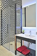 MyFlats Luxury Downtown