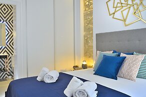 MyFlats Luxury Downtown