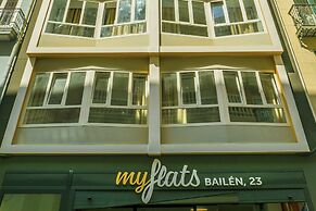 MyFlats Luxury Downtown
