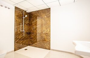 MyFlats Luxury Downtown