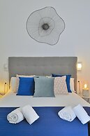 MyFlats Luxury Downtown