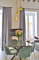 MyFlats Luxury Downtown