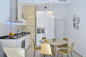 MyFlats Luxury Downtown