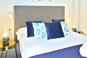 MyFlats Luxury Downtown