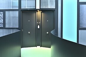 MyFlats Luxury Downtown