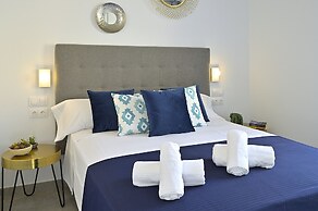 MyFlats Luxury Downtown