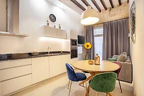 MyFlats Luxury Downtown