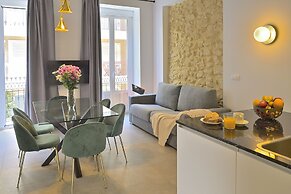 MyFlats Luxury Downtown