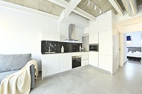 MyFlats Luxury Downtown