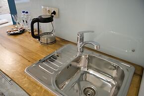 Emigrants on Fontanka