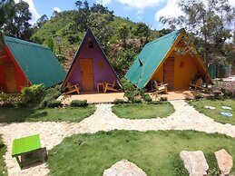 Ankroet Camp Da Lat