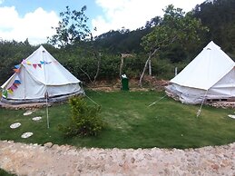 Ankroet Camp Da Lat