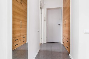 Teatr Wielki 2-Bedroom Apartment