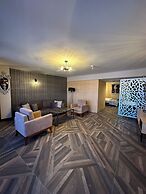 Enki Royal Cesme Hotel